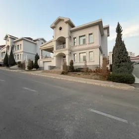 15Tapgyr kotej 5kom 600m2