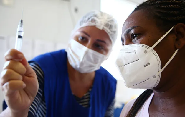 Бразилия создала первую в мире однокомпонентную вакцину от лихорадки денге