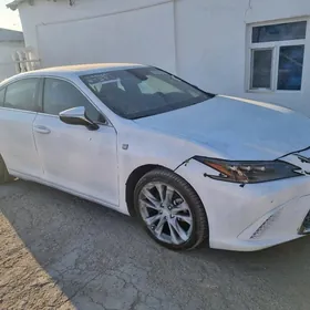 Lexus ES 350 2021