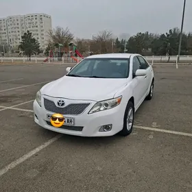 Toyota Camry 2010