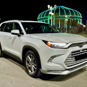 Toyota Grand Highlander 2024