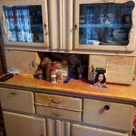 буфет,стол,сервант