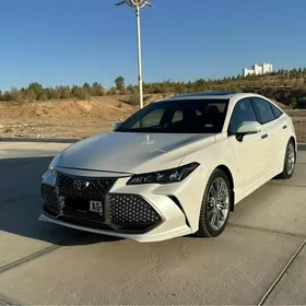 Toyota Avalon 2020