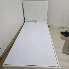 Кровать. Krowat