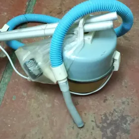 Пылесос.