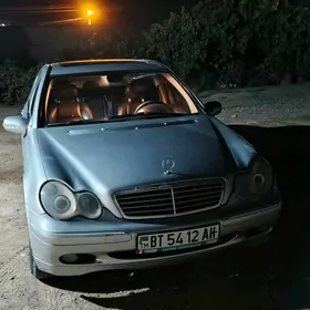 Mercedes-Benz C-Class 2003