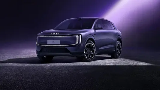 AUDI Hytaýda halkasyz E7X krossowerini görkezdi