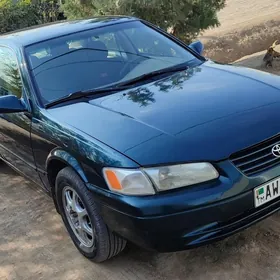 Toyota Camry 1998