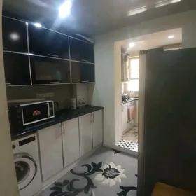 10МКР 3КОМН 1ЭТАЖ!!!