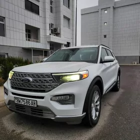 Ford Explorer 2021