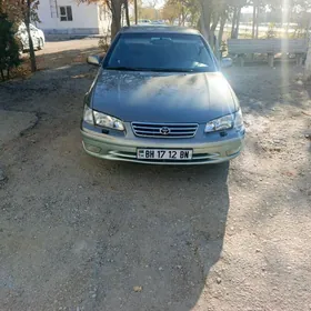 Toyota Camry 1998
