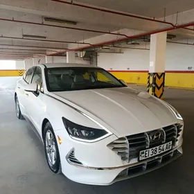 Hyundai Sonata 2020