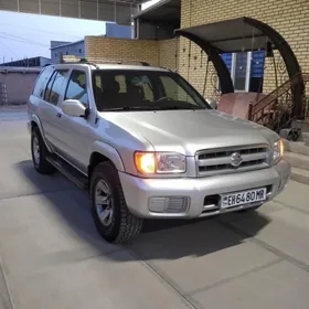 Nissan Pathfinder 2003