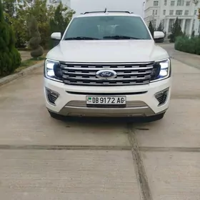 Ford Expedition 2019