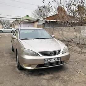 Toyota Camry 2005