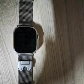 Apple Watch ultra 2 titanium