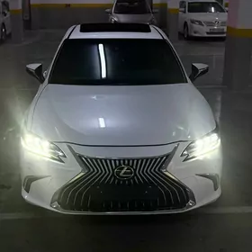 Lexus ES 350 2021