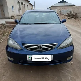 Toyota Camry 2005