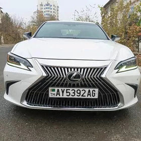 Lexus ES 350 2020