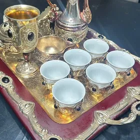 Набор старинной посуды