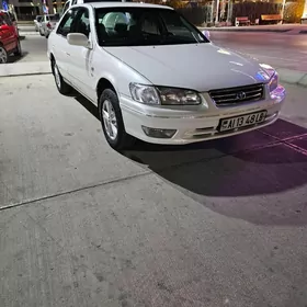 Toyota Camry 1997