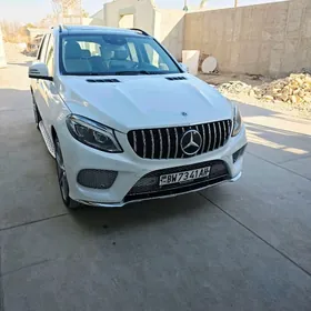 Mercedes-Benz GLE 43 2016