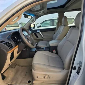 Toyota Land Cruiser Prado 2022