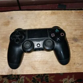 ps 4 jostik