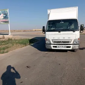 Mitsubishi Canter 2025