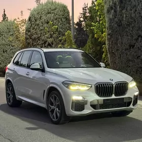 BMW X5 2021