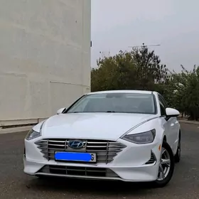 Hyundai Sonata 2021