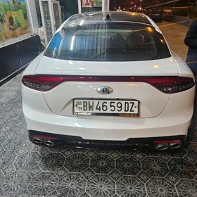 Kia Stinger 2021