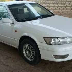 Toyota Camry 1997