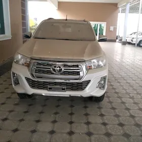 Toyota Hilux 2018