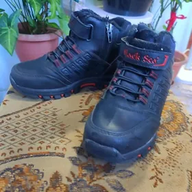 Детская обувь