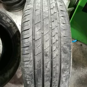 235 65 17 teker tigir SAILUN