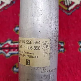 BMW Е39 амортизаторы