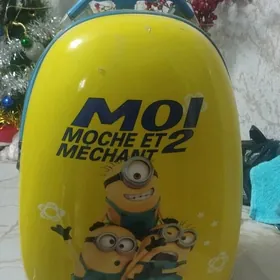 детский чемодан