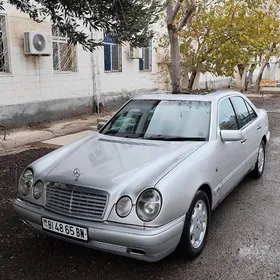 Mercedes-Benz E420 1996