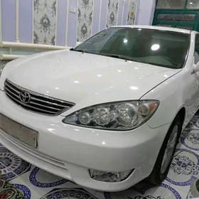 Toyota Camry 2005