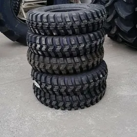 Traktor 9.00.16  11.5/80-15.3