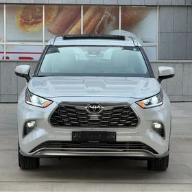 Toyota Highlander 2023