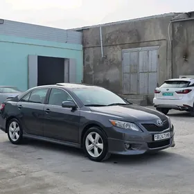 Toyota Camry 2011