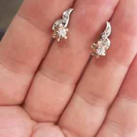 золотые серьги