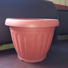 горшок для цветка