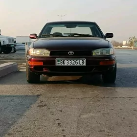 Toyota Camry 1993