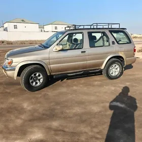 Nissan Pathfinder 1998