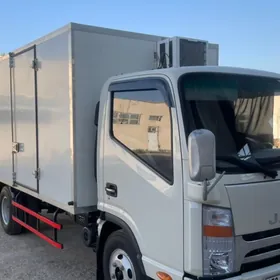 Mitsubishi Canter 2021