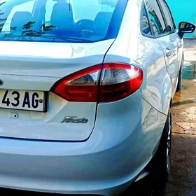 Ford Fiesta 2014