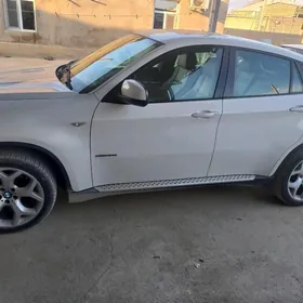 BMW X6 2011